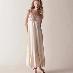 Doen MARICEL DRESS -- MOTHER OF PEARL